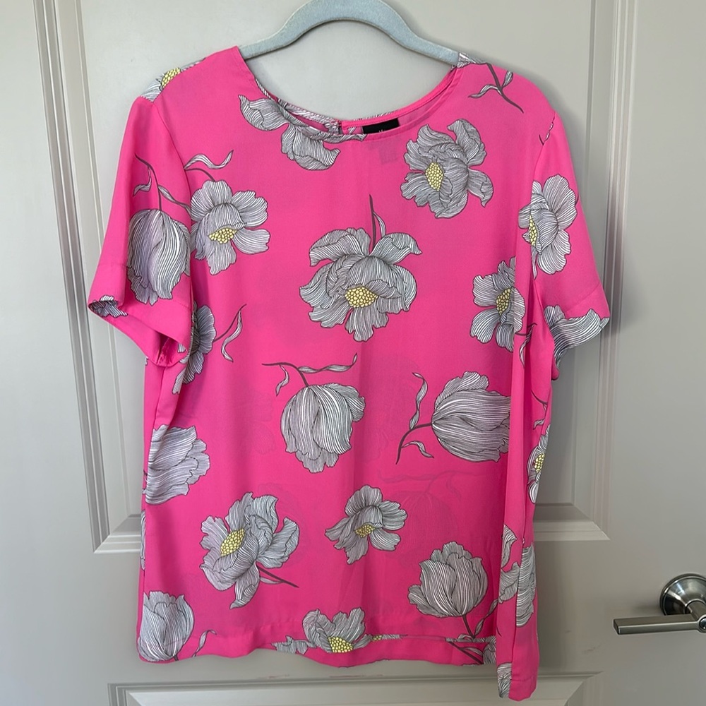 Worthington Short Sleeve Floral Blouse